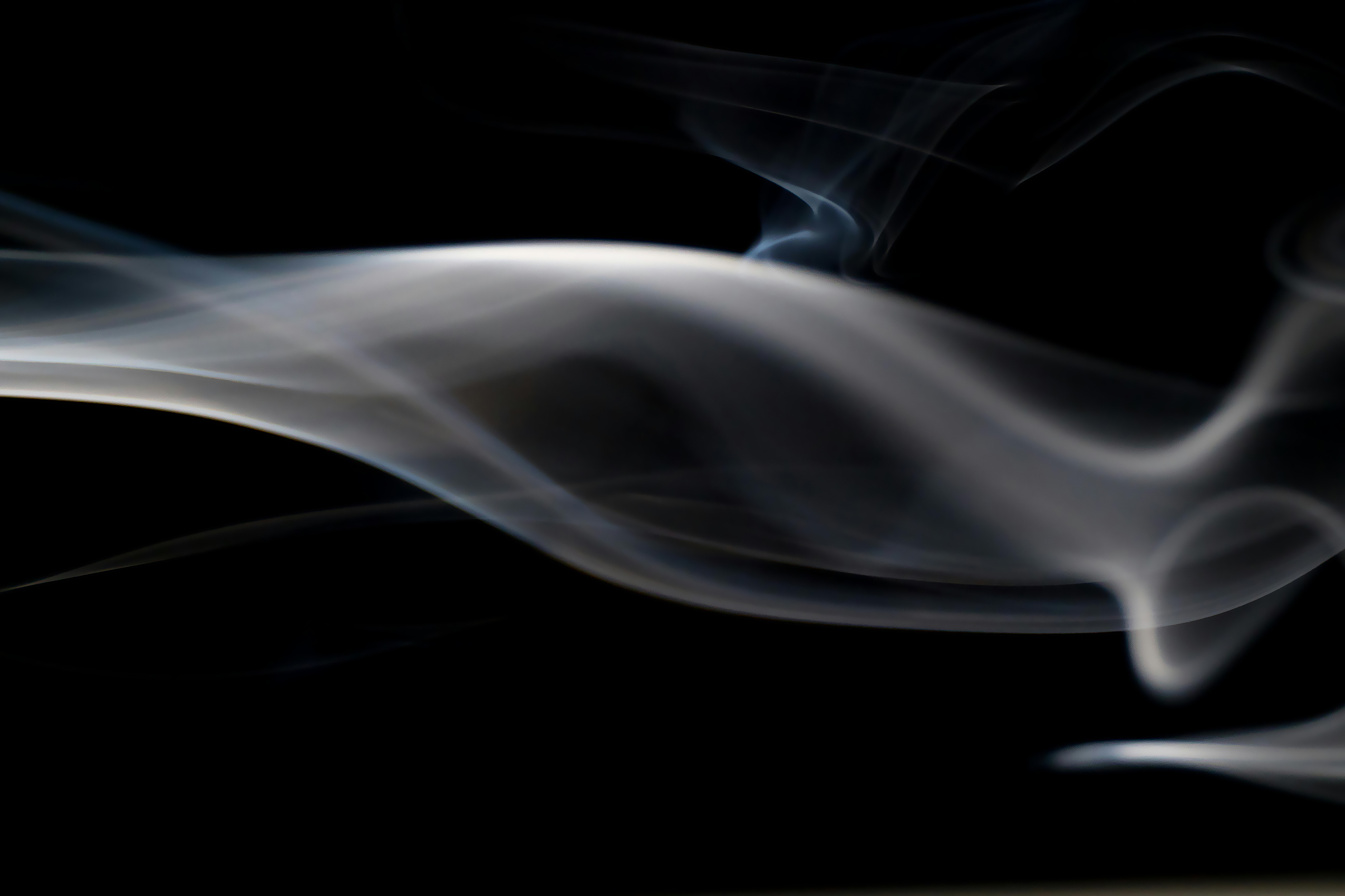 Ephemeral Smoke Trails